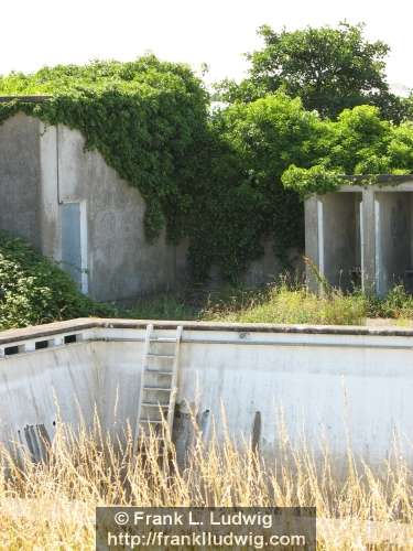 Disused Swimming Pool, Sligo